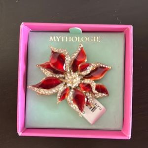 À brooch